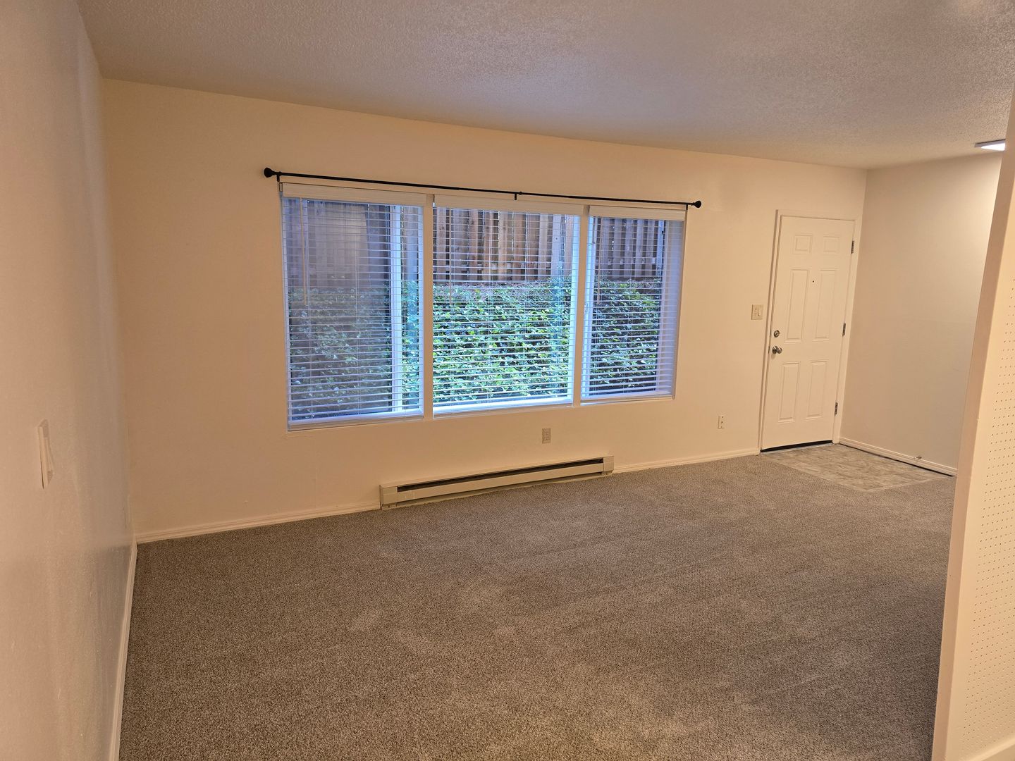 MILWAUKIE Apartment: 11233 SE 27th #101