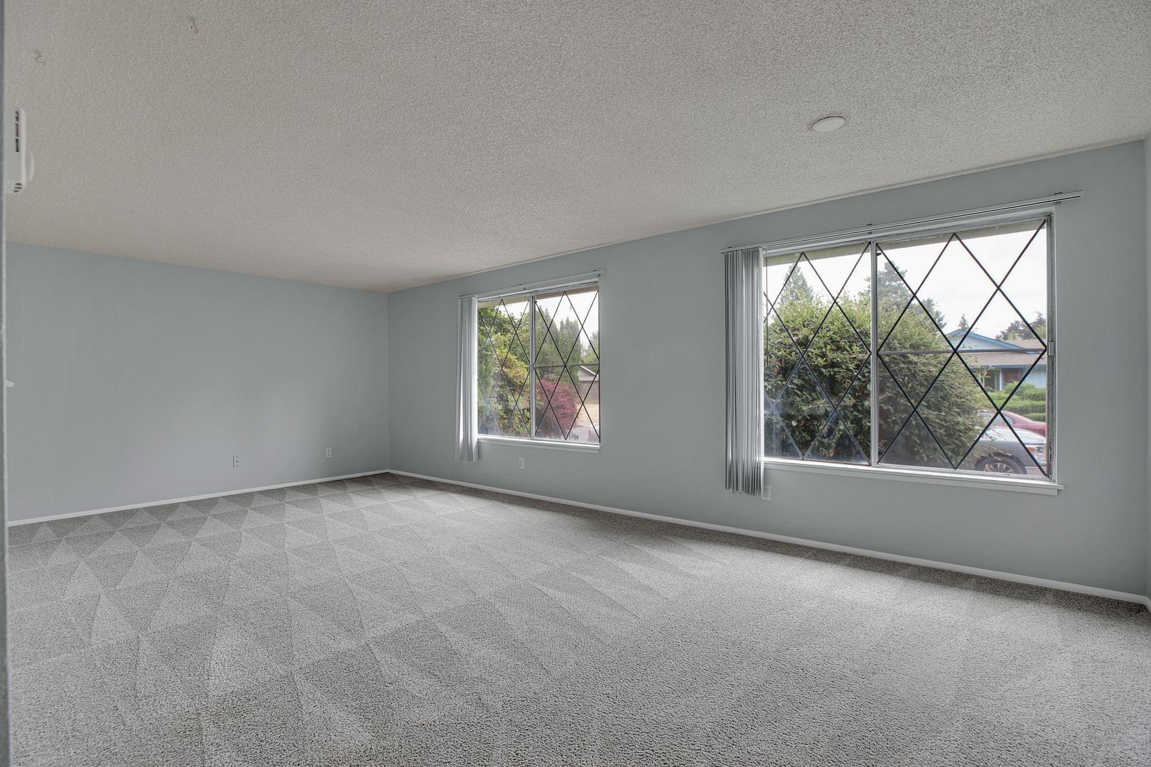 KEIZER Apartment: 1063 KOALA ST. N