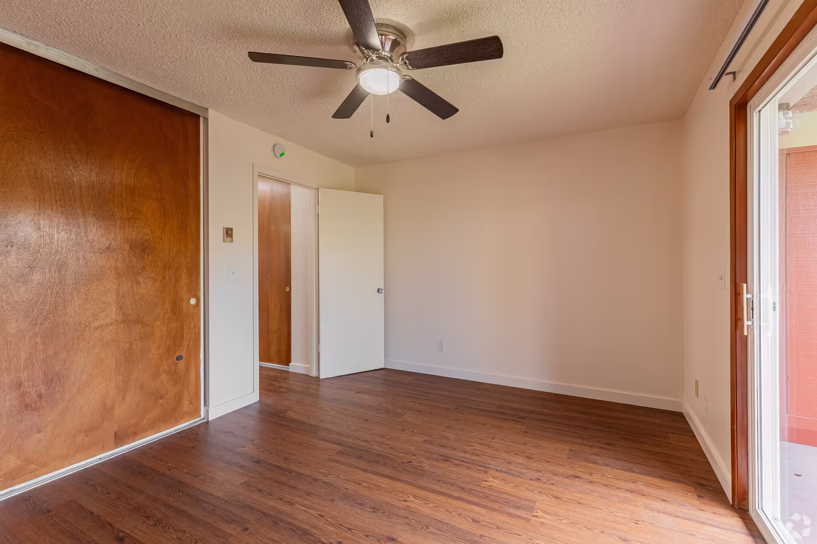 SALEM Apartment: 357 OWENS STREET S