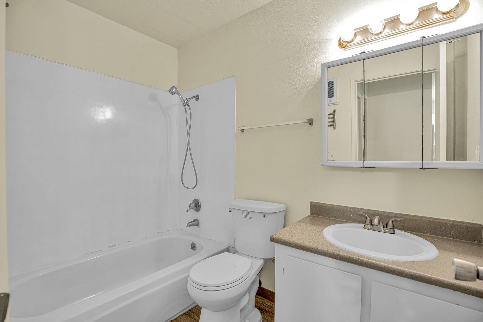 #760 GABRIEL PARK APARTMENTS 10 of 12