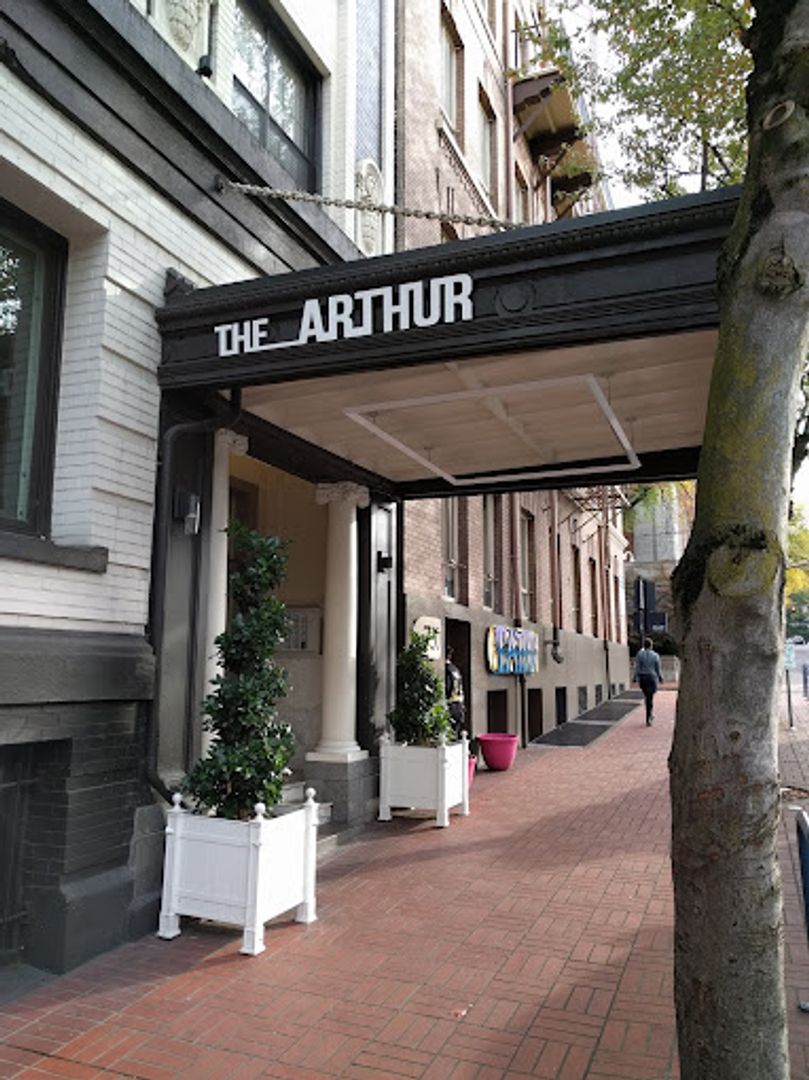 PORTLAND Apartment: 726 SW 11TH AVE