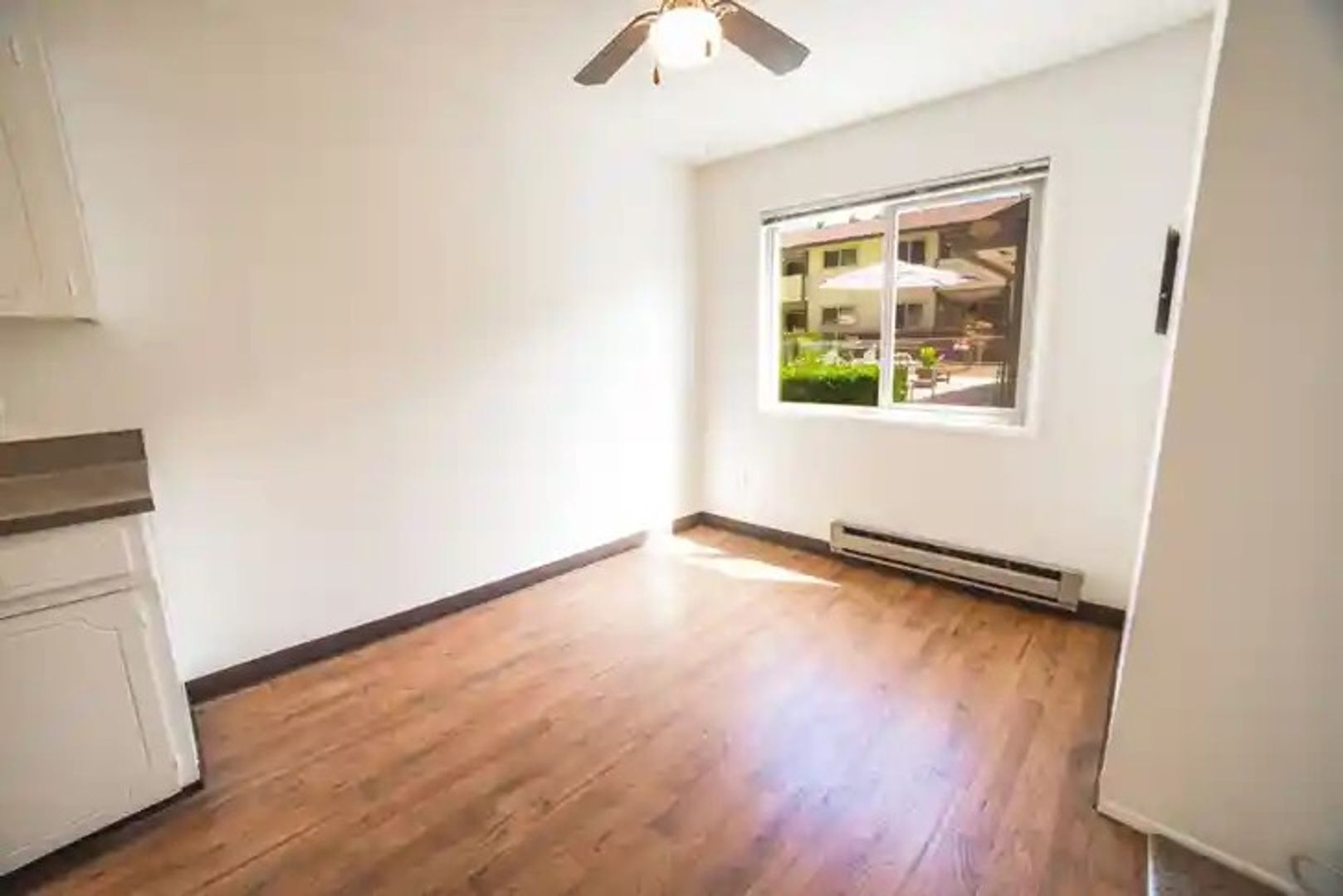 #119 LAURELWOOD ESTATES 7 of 12