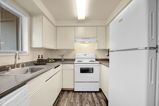 Spacious 2 Bedroom + $250 Amazon gift card! – photo 1