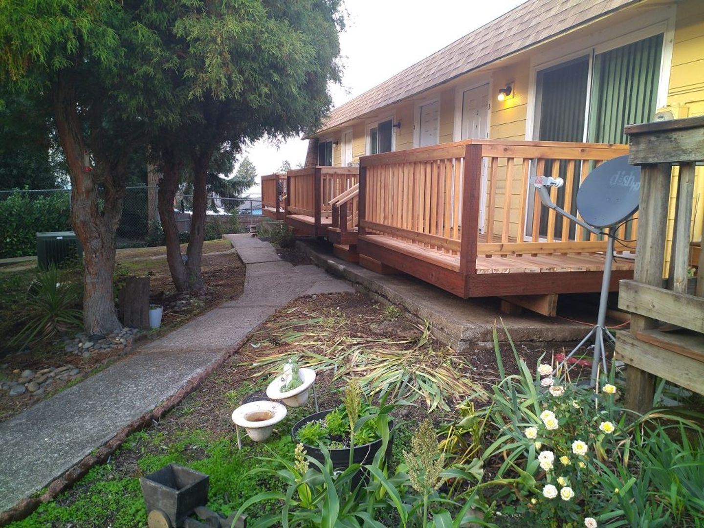 #320 PLEASANT HILL APARTMENTS 3 of 12