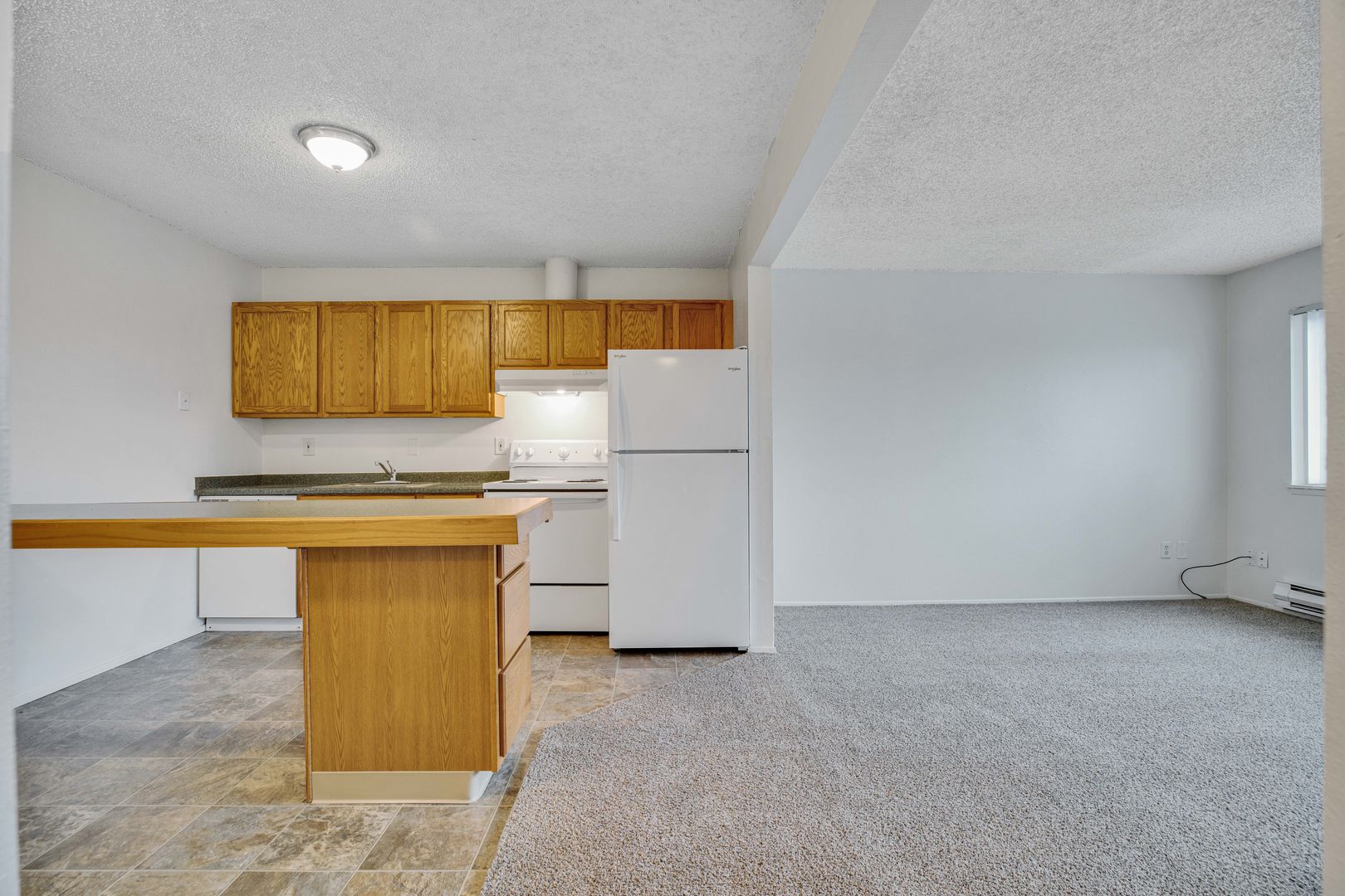 SALEM Apartment: 2288-2376 NORTHGATE AVE. NE