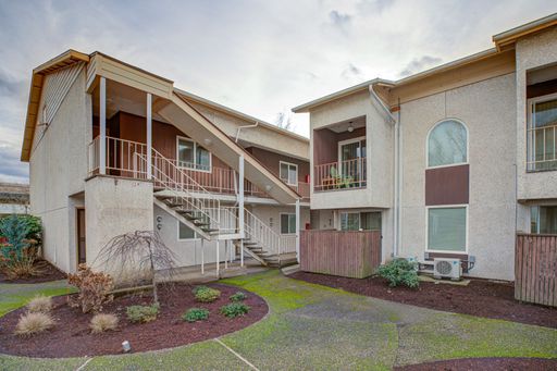 1bdrm 1bath in the heart of Salem – photo 1