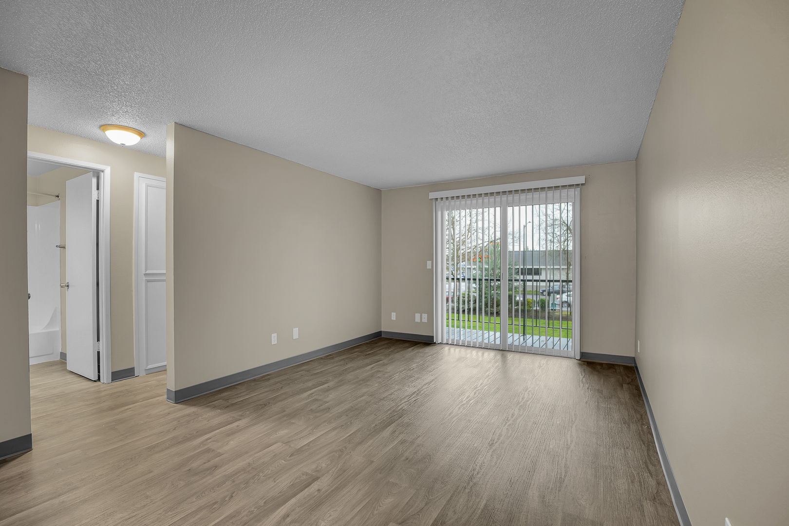 BEAVERTON Apartment: 3660 SW 117TH AVE