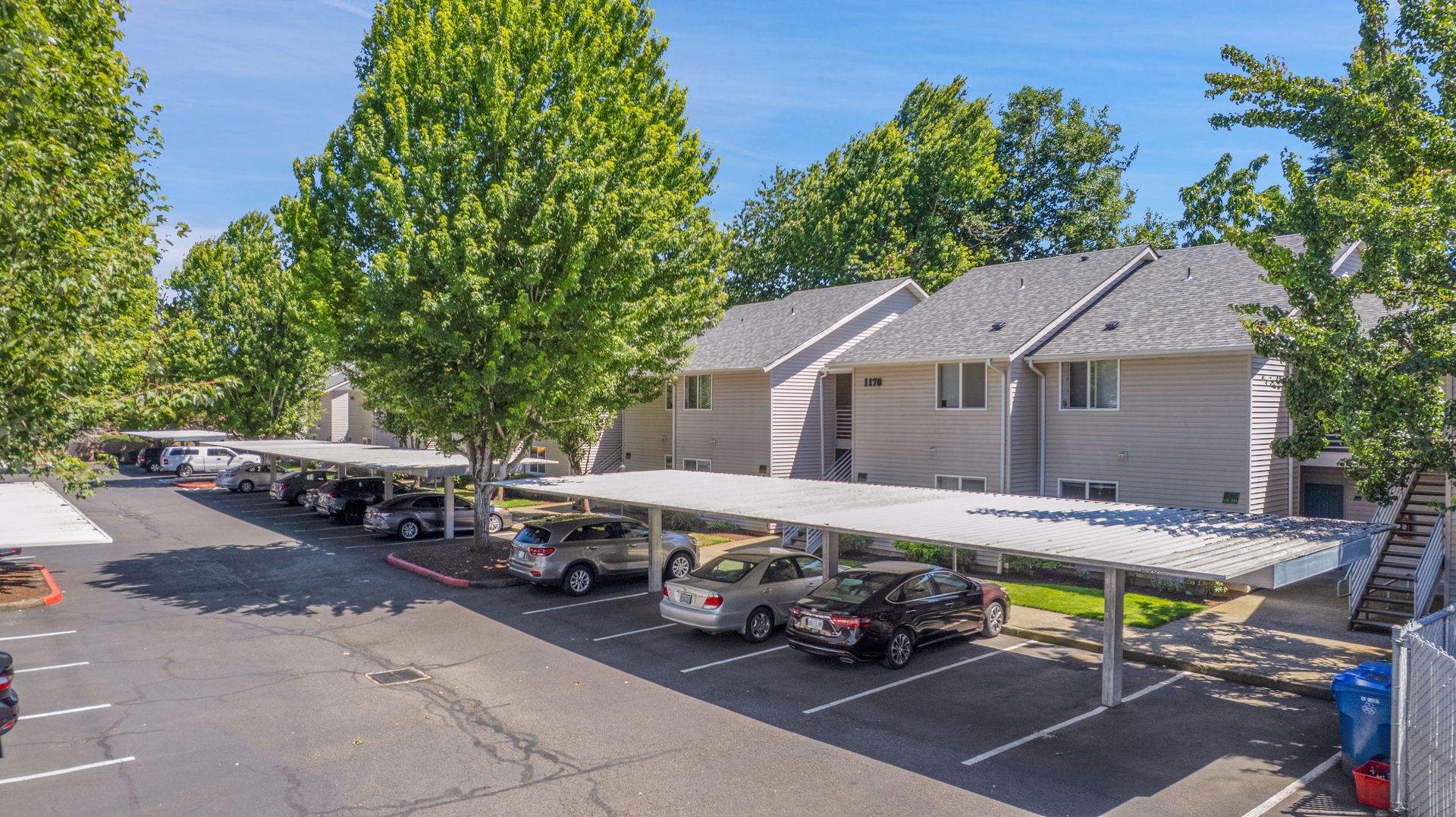 #196 COPPERFIELD APTS 4 of 12