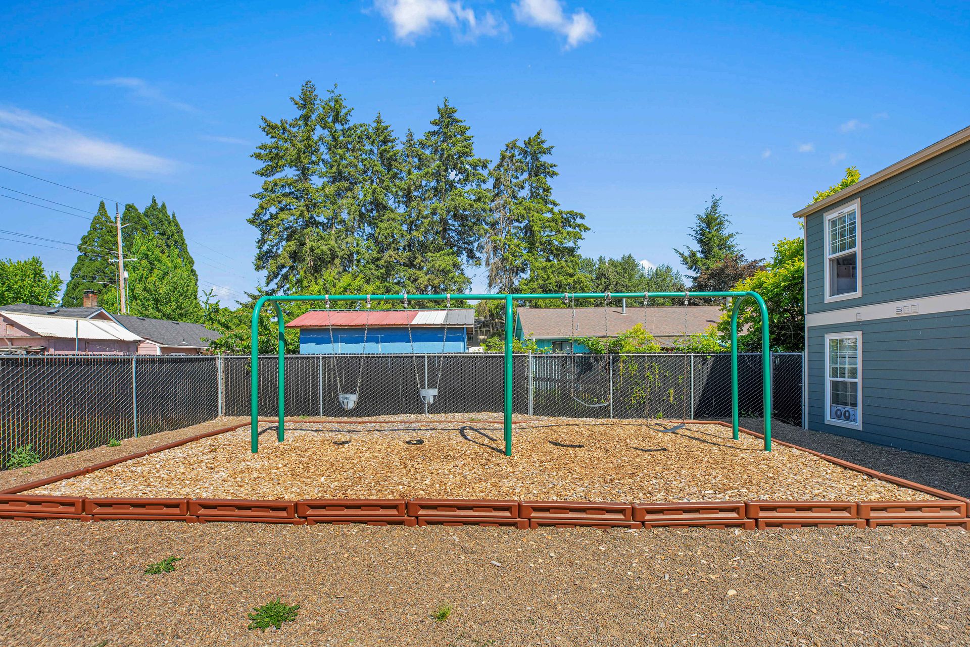 #187 BROOK HOLLOW APTS 17 of 34