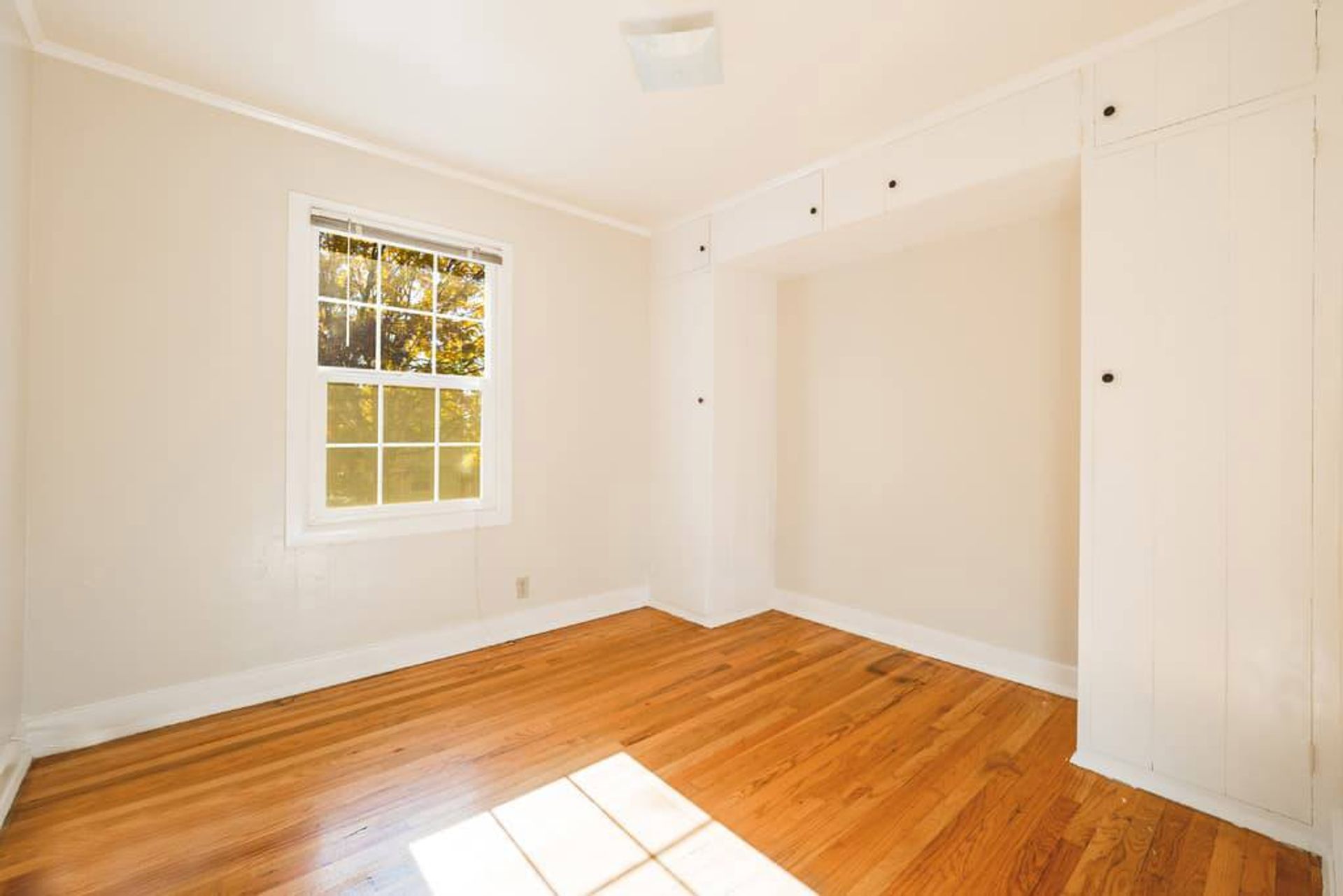VANCOUVER Apartment: 308 E 28TH ST
