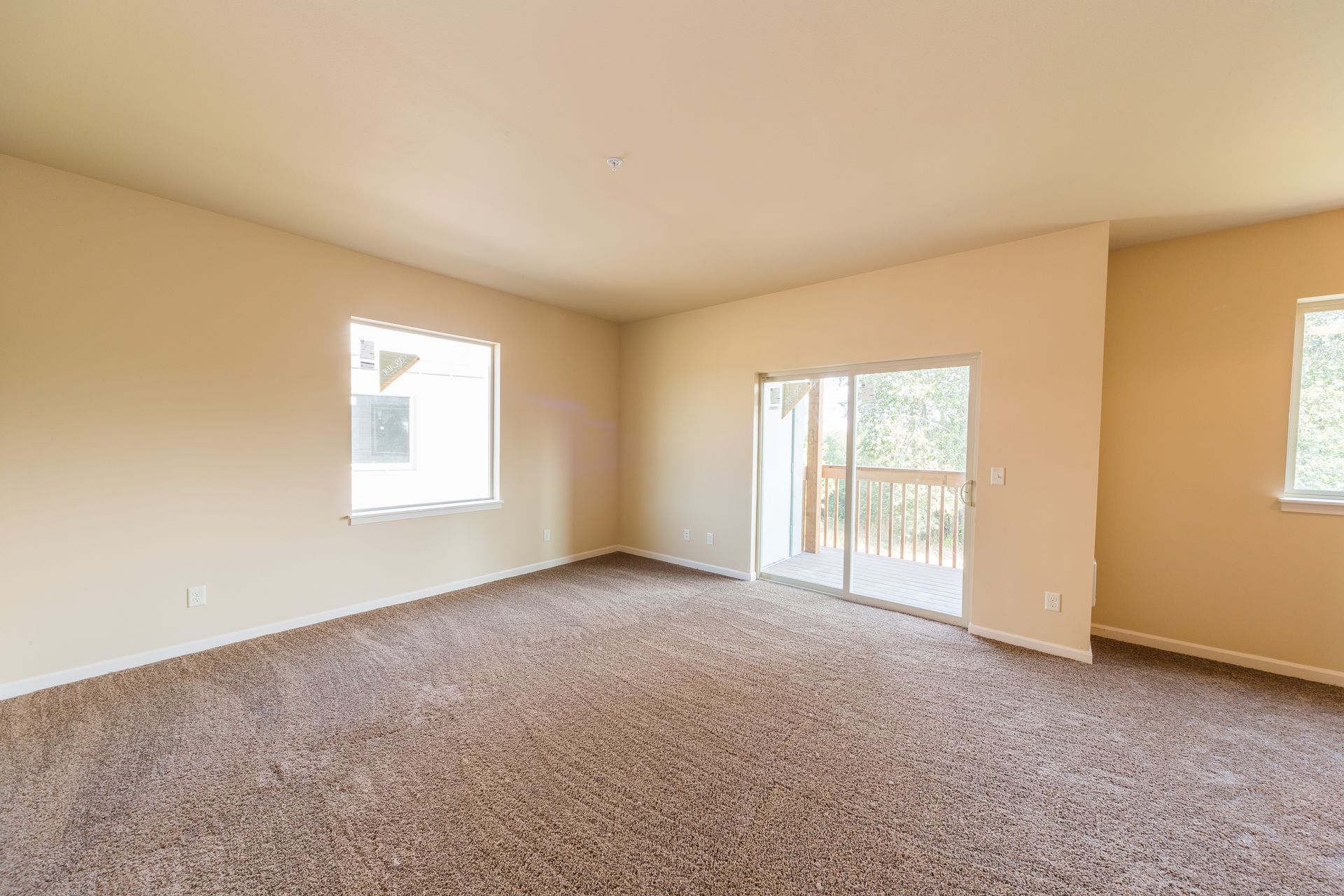 SALEM Apartment: 5062 GAFFIN RD