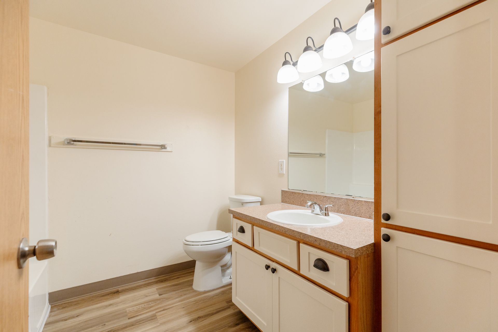 #161 TRILLIUM SQUARE APARTMENTS 3 of 8