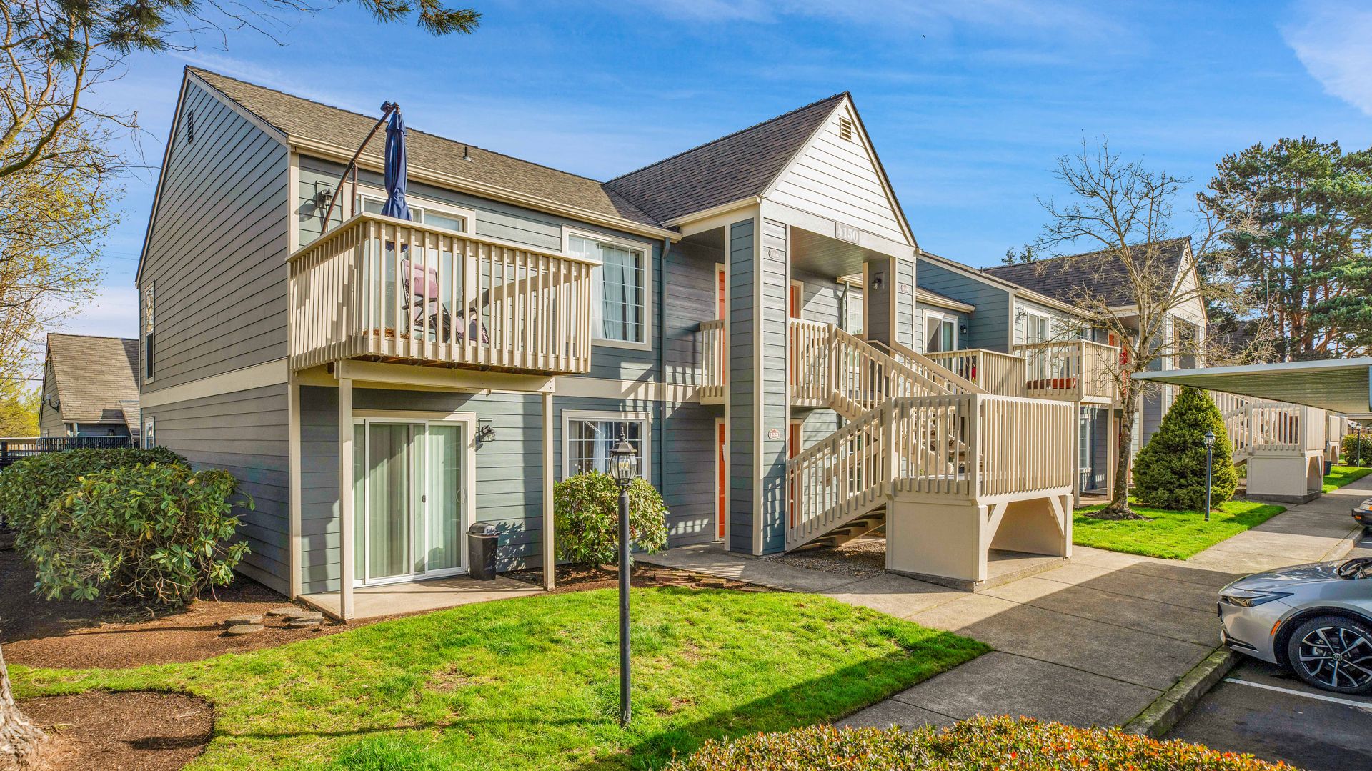 #187 BROOK HOLLOW APTS 3 of 12