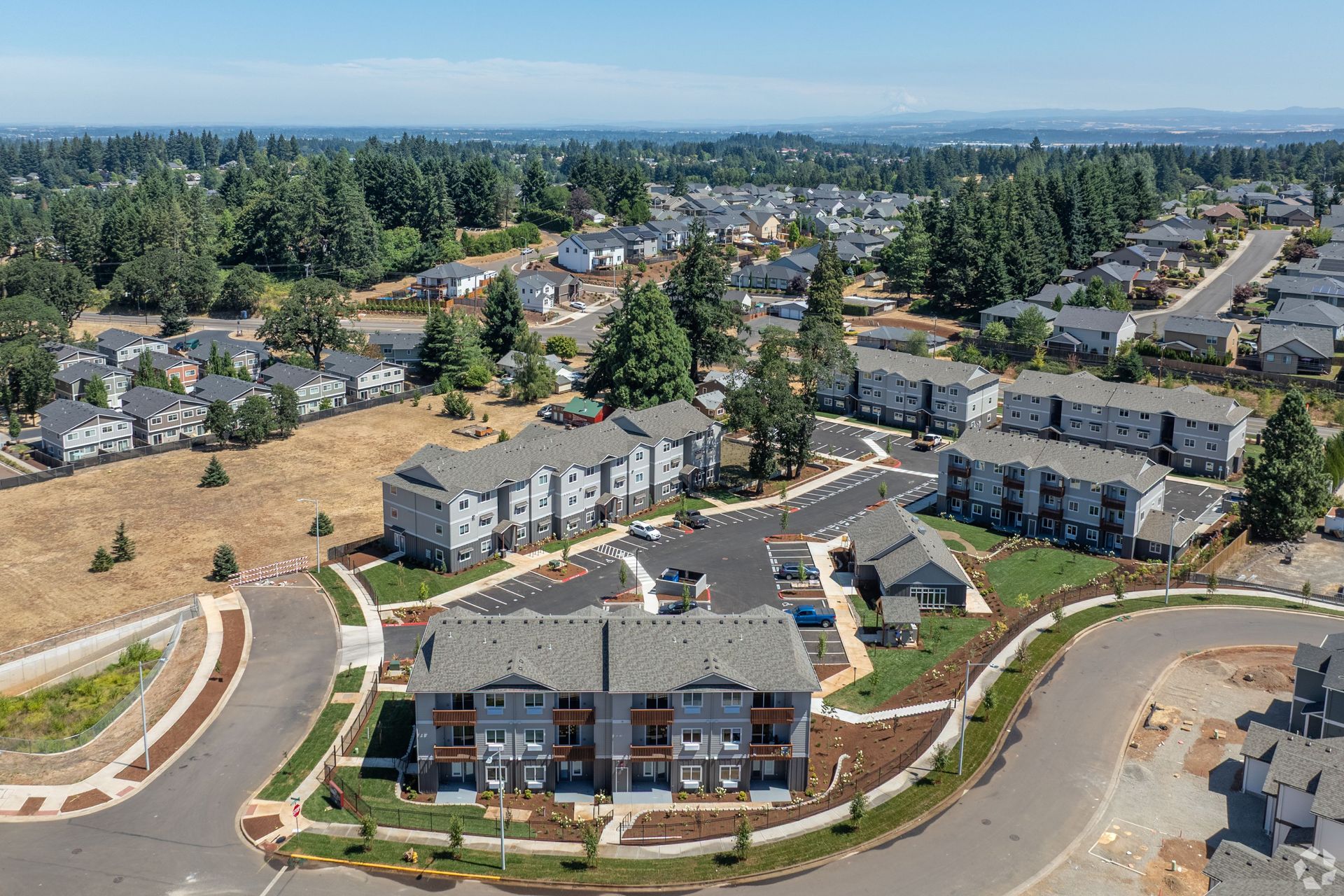 SALEM Apartment: 1012-1036 BIG MOUNTAIN AVENUE S