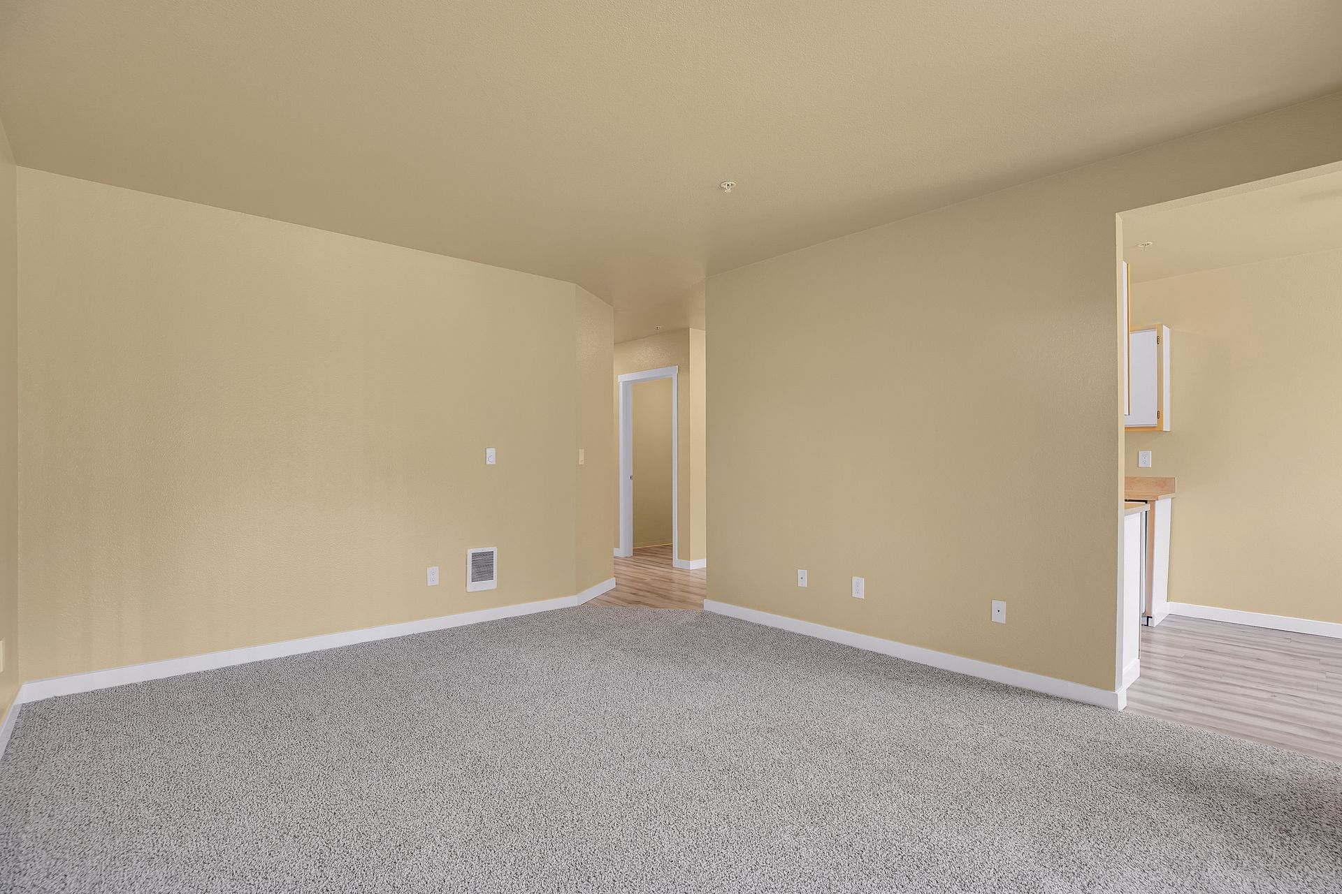 #196 COPPERFIELD APTS 19 of 35