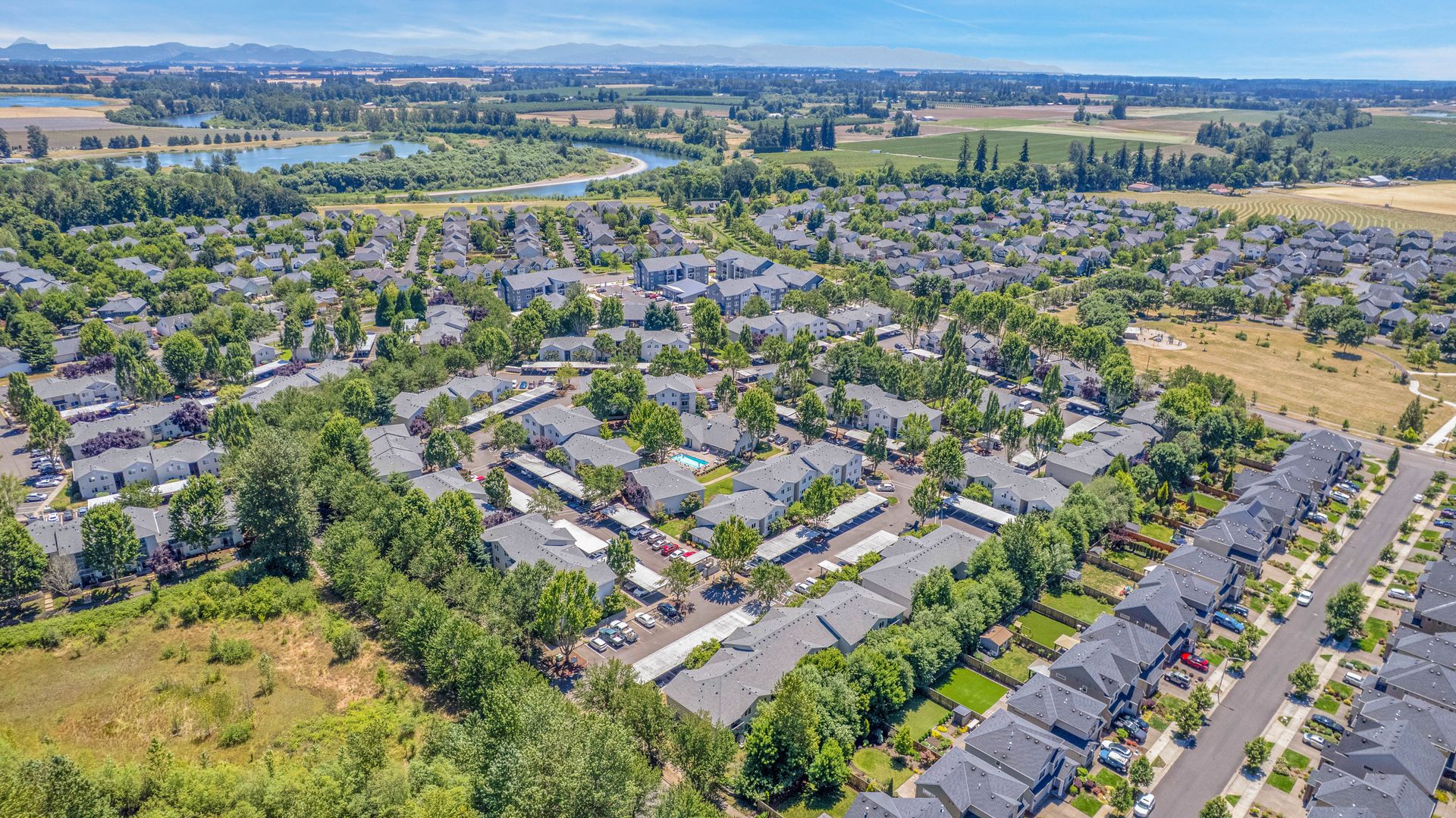 CORVALLIS Apartment: 900 SE CENTERPOINTE DR