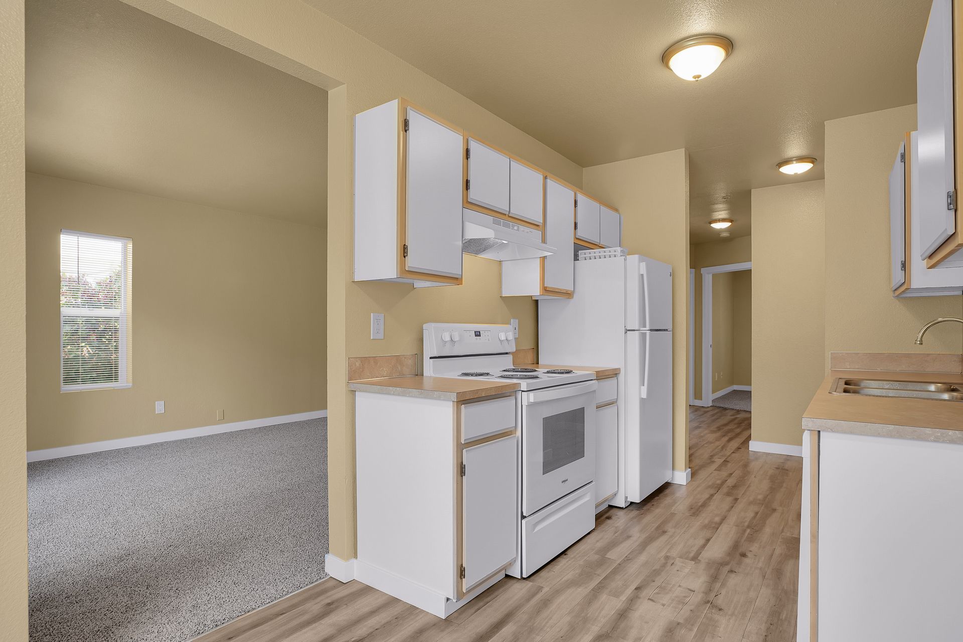 #196 COPPERFIELD APTS 25 of 35