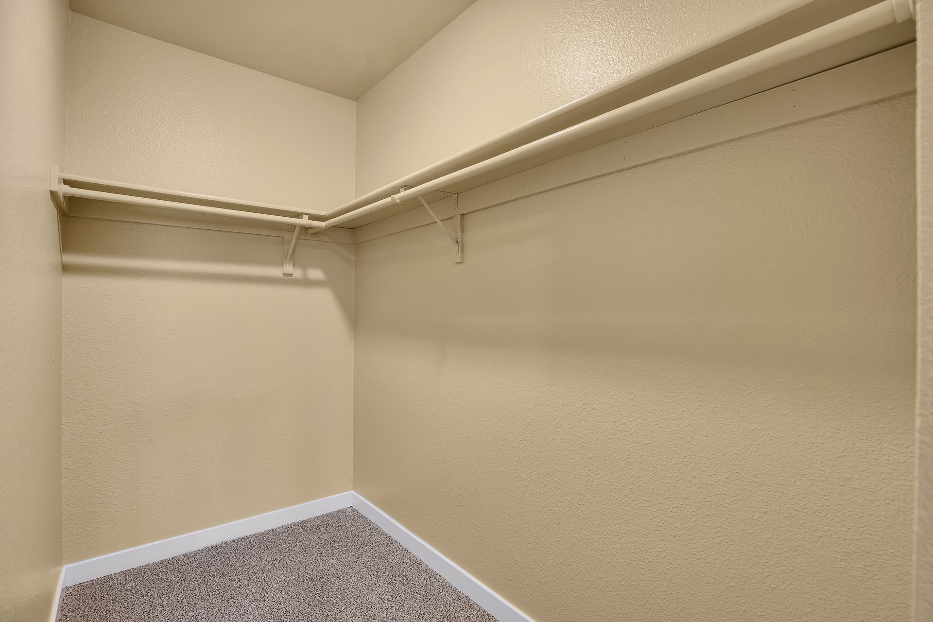 #196 COPPERFIELD APTS 14 of 35