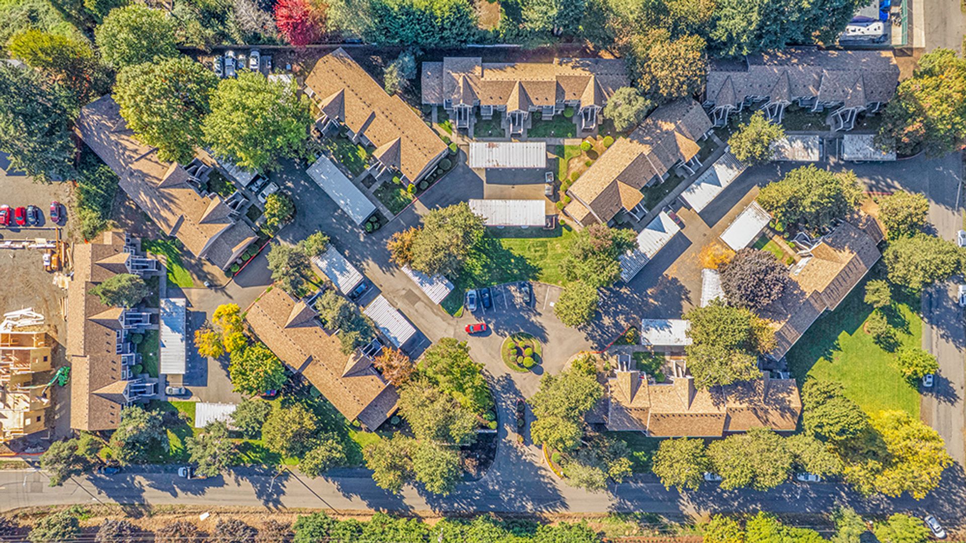#442 WOODSIDE ESTATES APARTMENTS 5 of 12