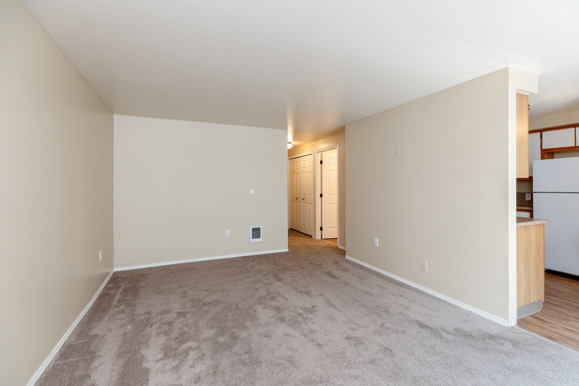 #161 TRILLIUM SQUARE APARTMENTS 6 of 8