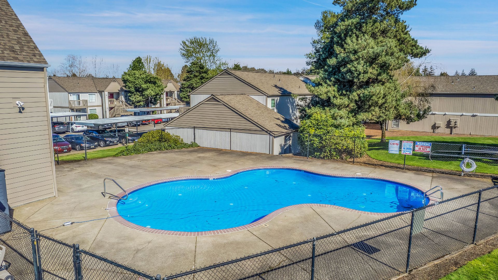 #201 FOX HOLLOW APTS 5 of 12