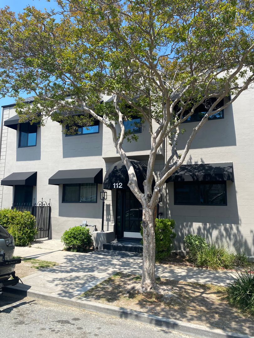 Alhambra Apartment: 112 N. Second St.