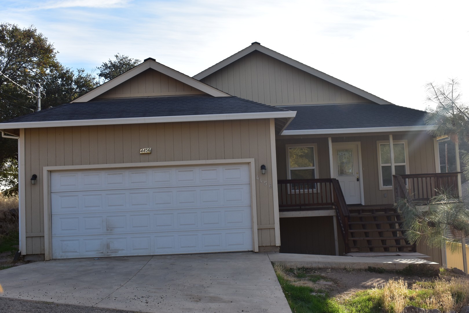 Clearlake House: 4456 Cedar Ave