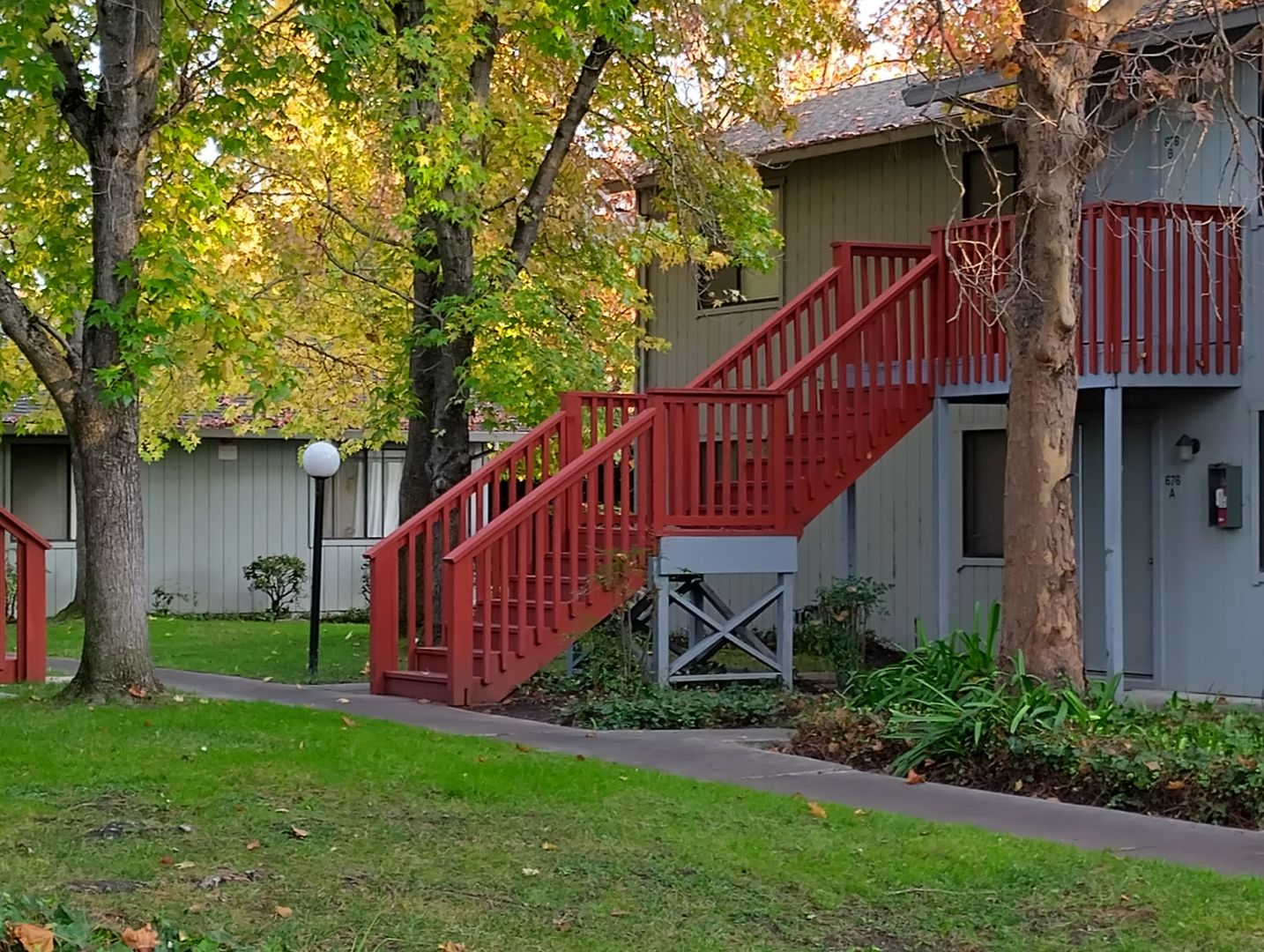 Santa Rosa Apartment: 664 West Ave