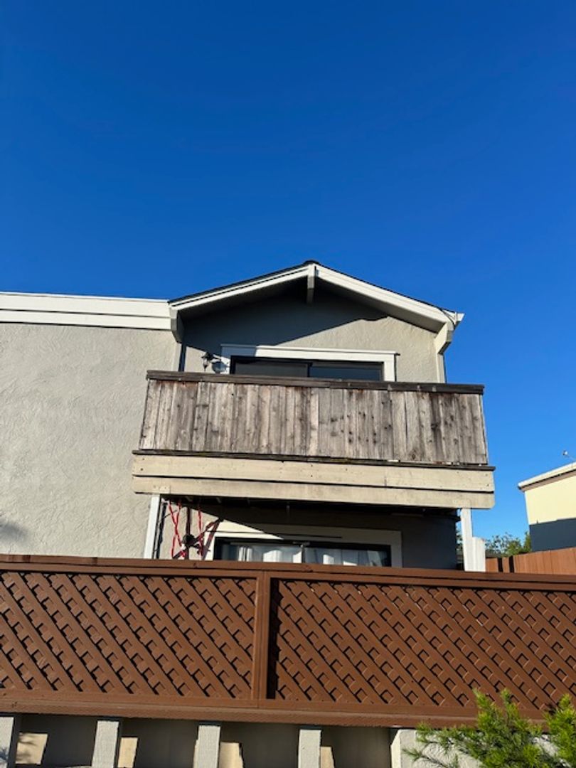 Santa Rosa Apartment: 775 Benicia Dr