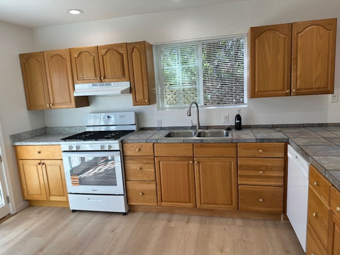 Santa Rosa Townhome: 2006 Humbolt St