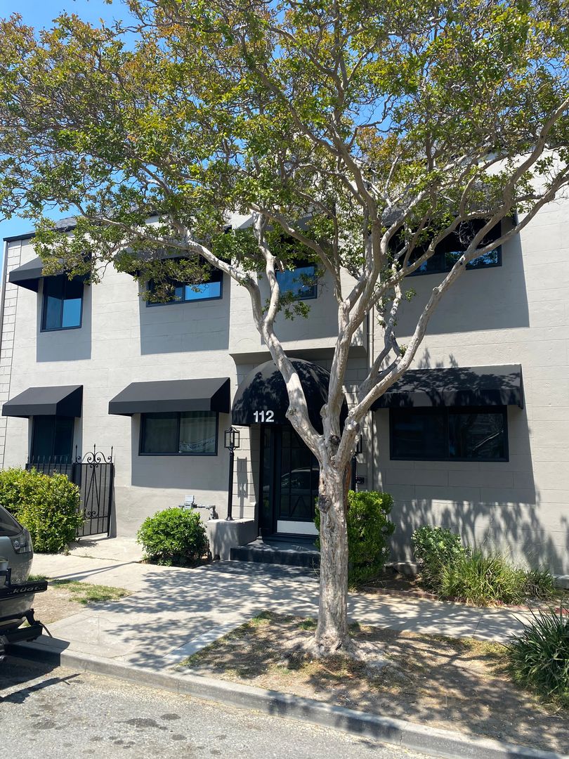 Alhambra Apartment: 112 N. Second St.