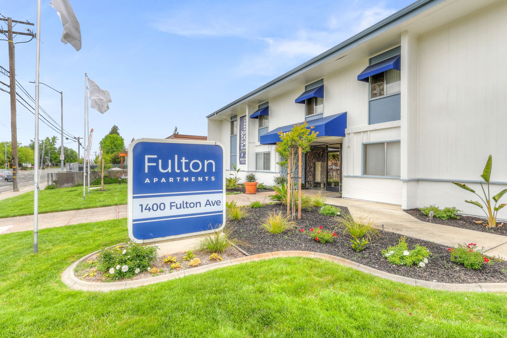 Sacramento Apartment: 1400 Fulton Ave