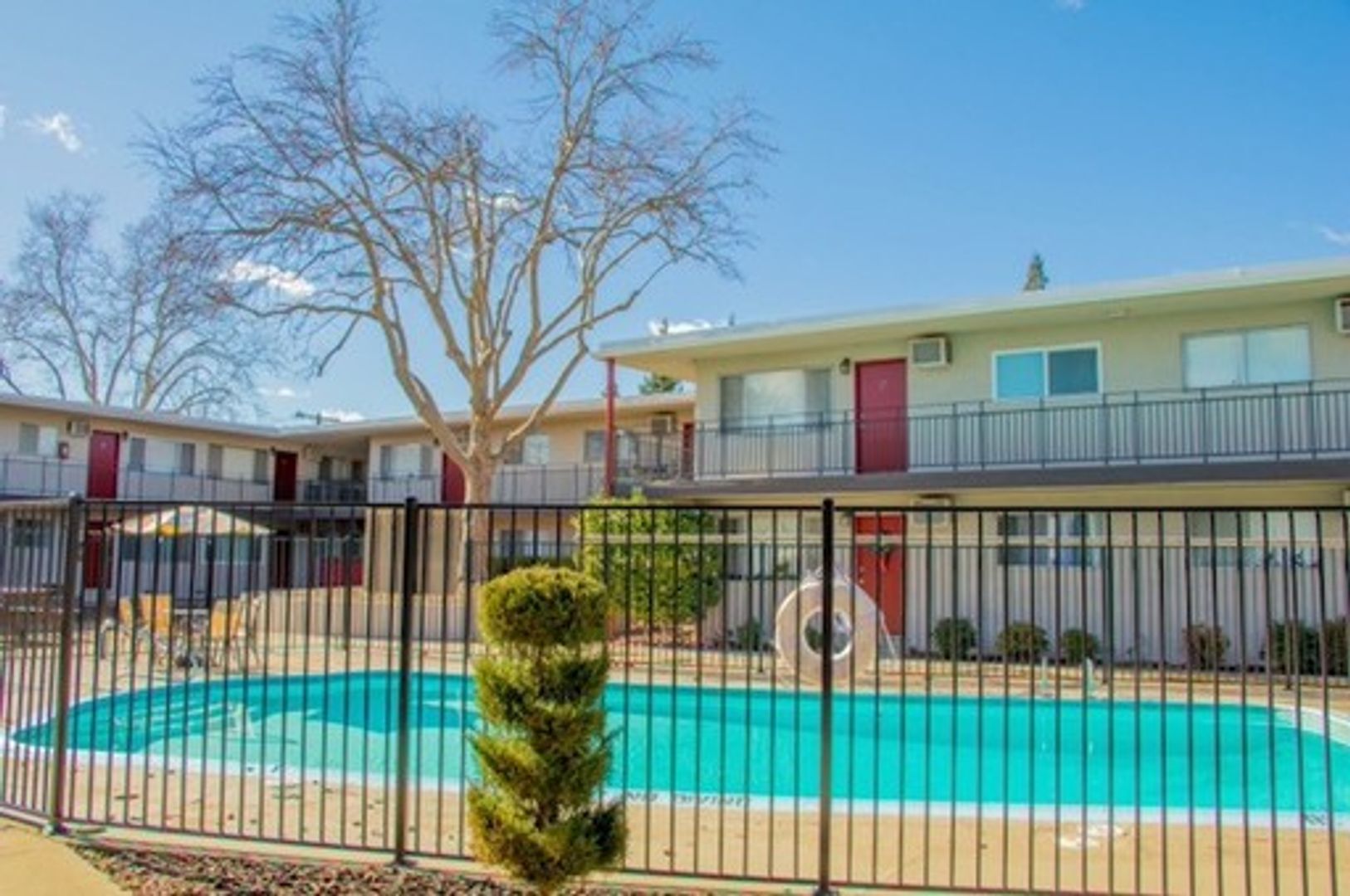 Carmichael Apartment: 8327 Fair Oaks Blvd