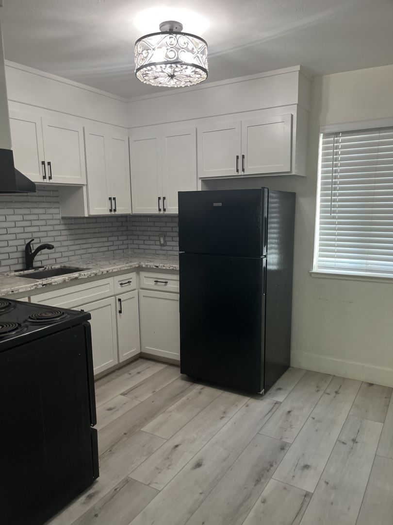 Sacramento Apartment: 2311 U Street