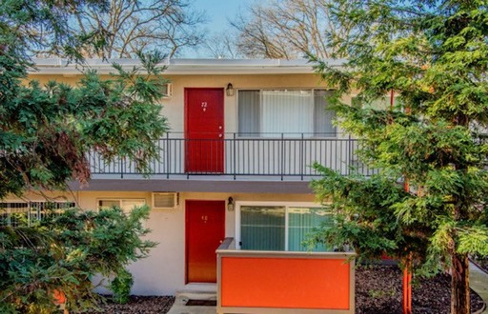 Carmichael Apartment: 8327 Fair Oaks Blvd