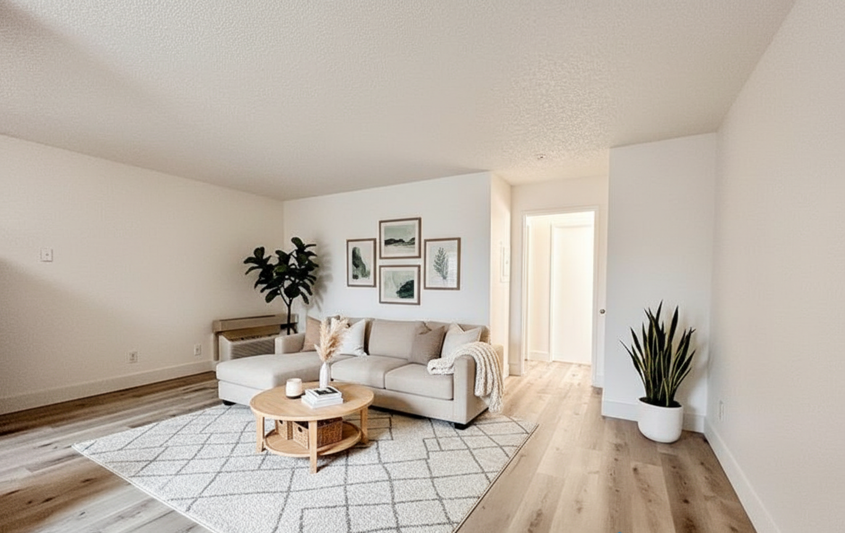 Sacramento Apartment: 5311 College Oak Drive