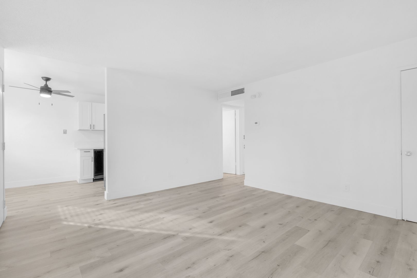 Carmichael Apartment: 5800 Fair Oaks Blvd