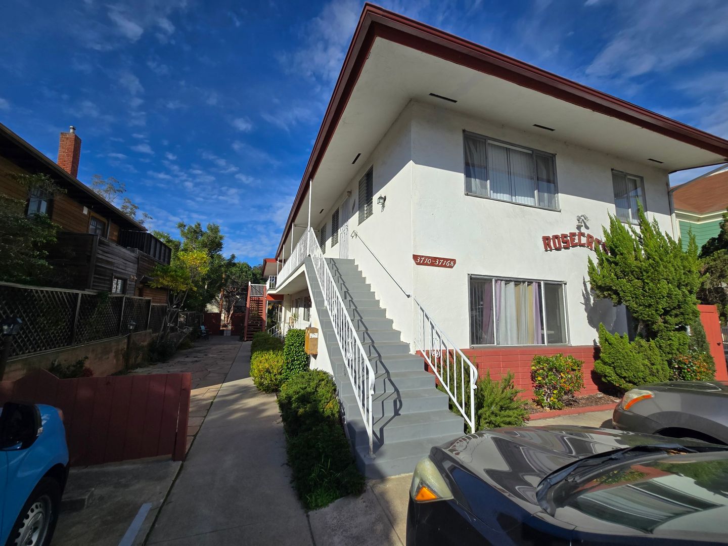 San Diego Apartment: 3710 1St Ave.