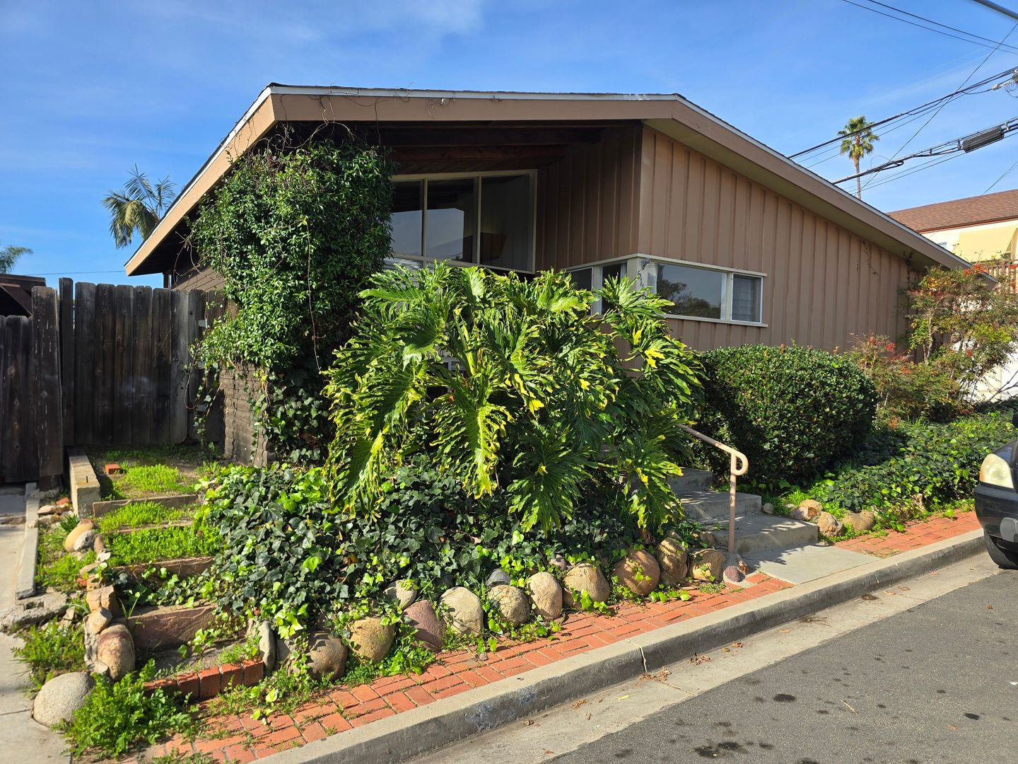 San Diego House: 5116 Bayard St.