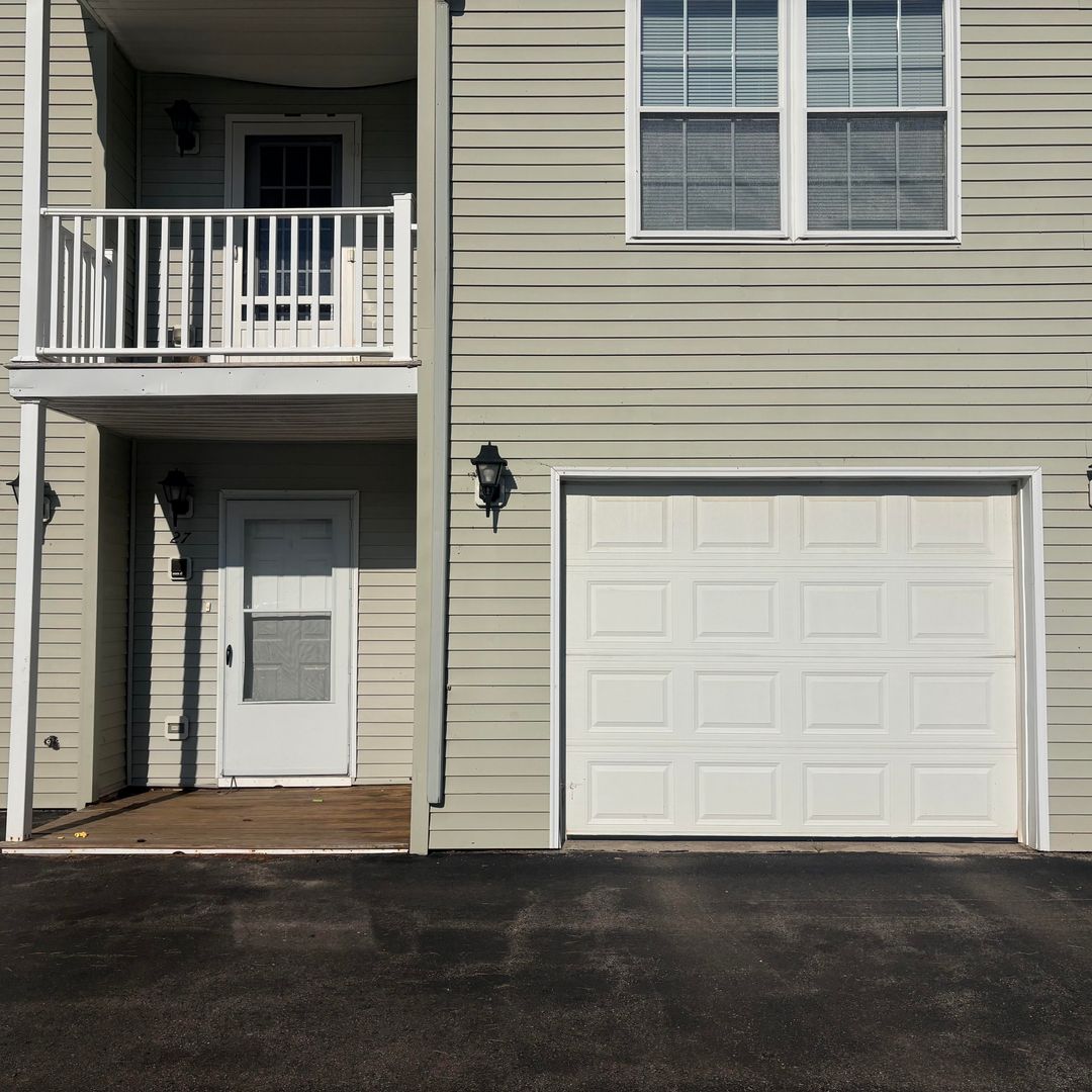 Lewiston Condo: 27 Ledges CT