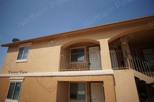 2 Bedroom Eastside Apt w/Refrigerated AC! – photo 1