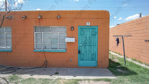 Charming 1 BDR Lower Valley Apartment! – photo 1