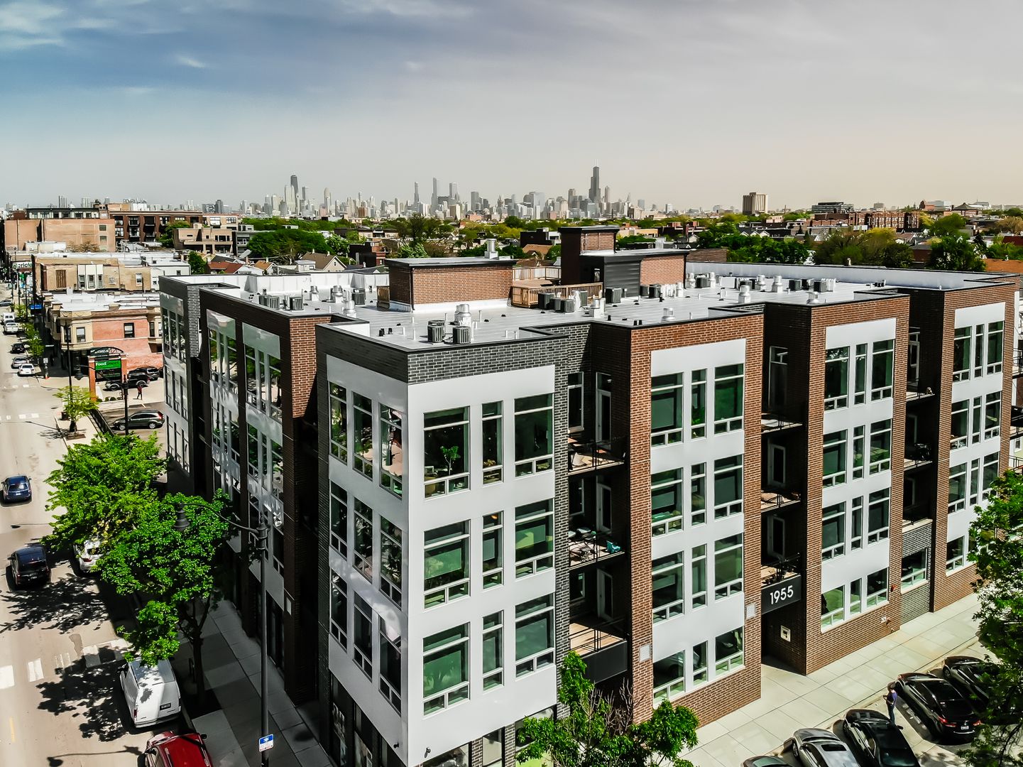 Chicago Apartment: 1955 N. Richmond Street