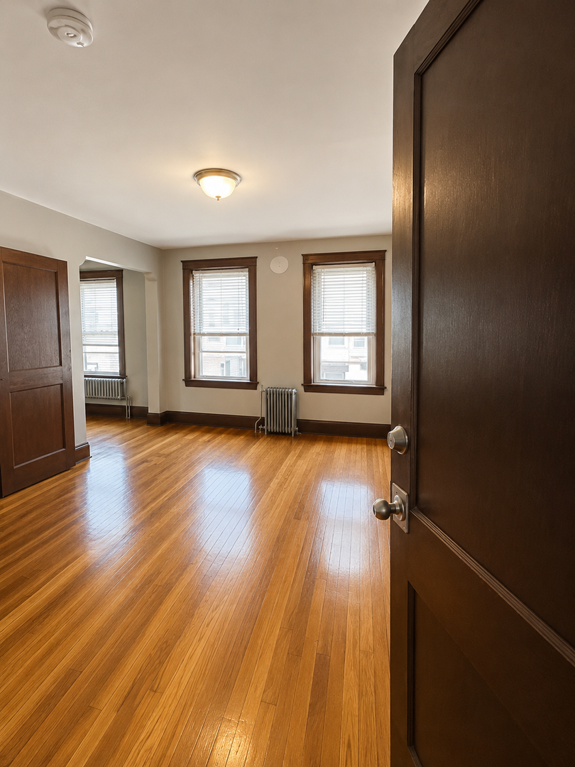 Salem Apartment: 182 Lafayette Street