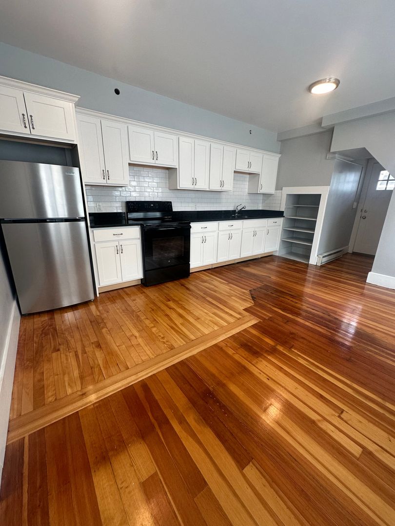 3 Merrimack Street Concord, NH 03301