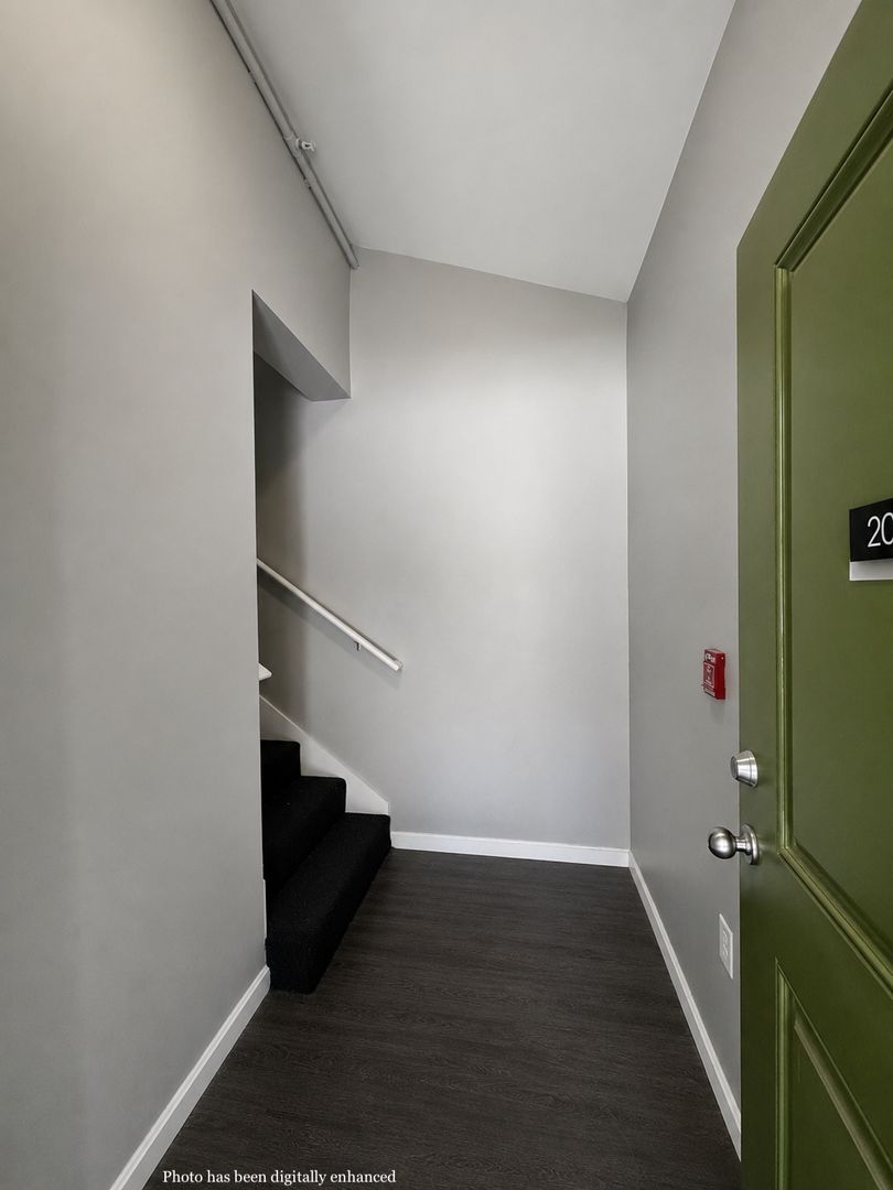 Portsmouth Apartment: 3548 Lafayette Road