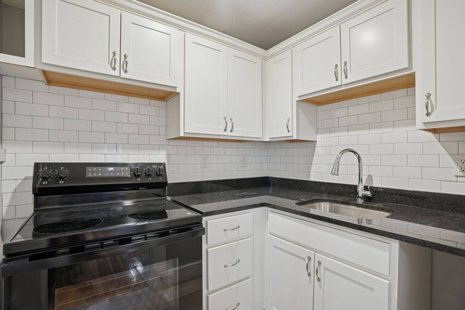 Concord Apartment: 3 Merrimack Street