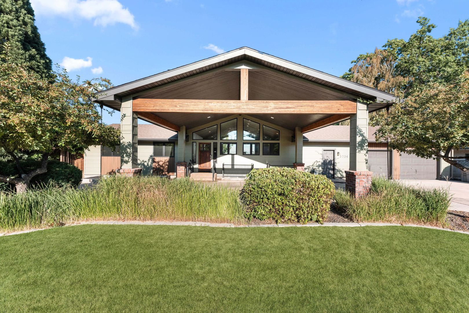 Boise House: 3736 N Mountain View Dr
