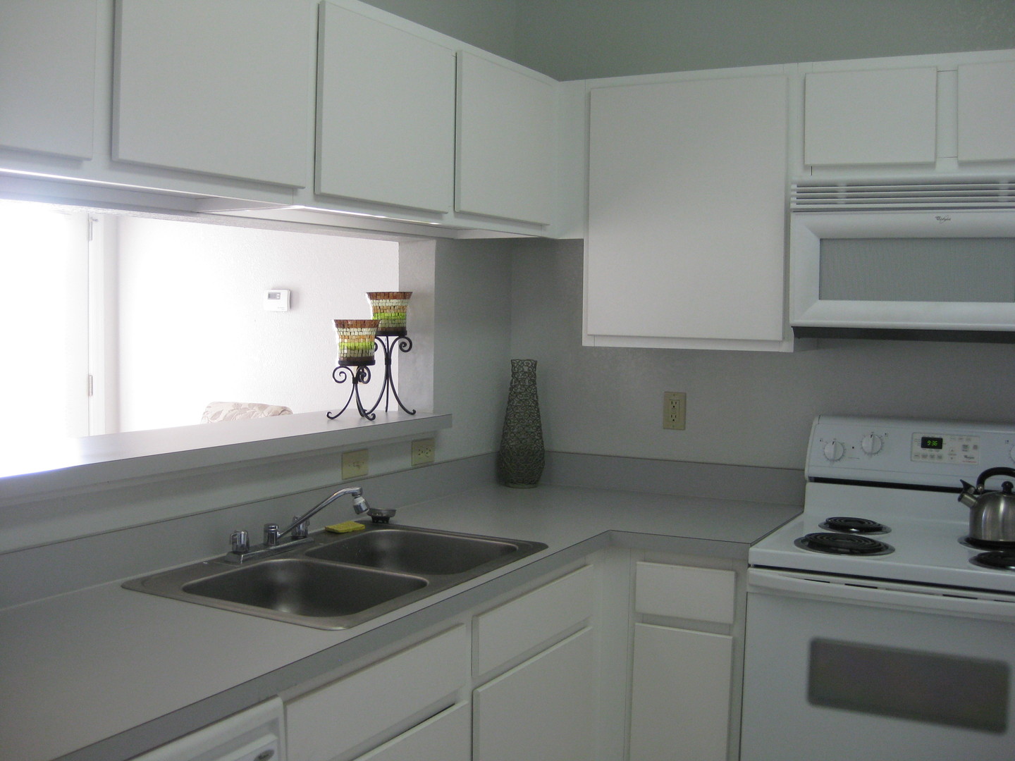 420 Bentwaters Ave, Three Rivers, MI 49093