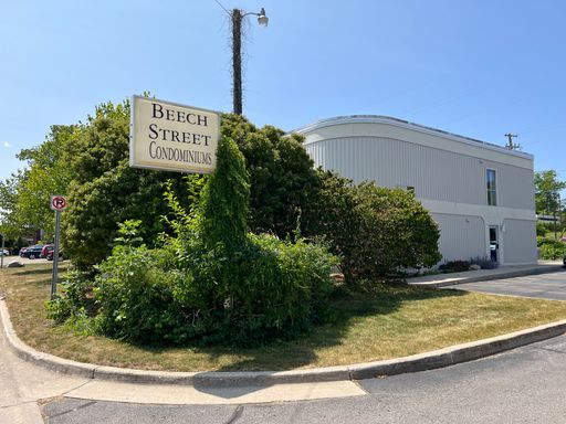 Beech St. Apartment